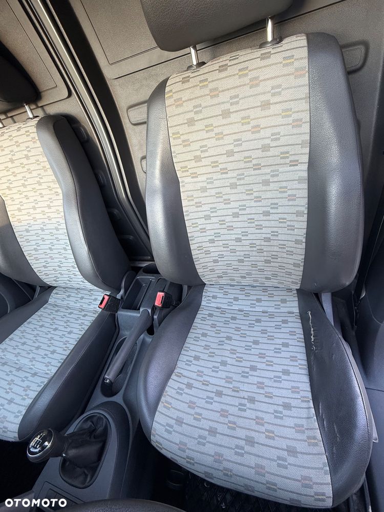 Volkswagen Caddy - 15