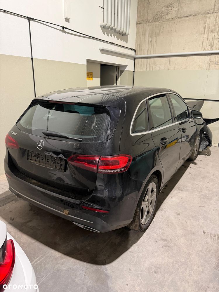 Mercedes-Benz Klasa B - 1