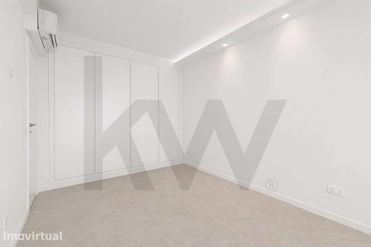 Fantástico Apartamento Primeira Linha de Mar - Grande imagem: 5/38