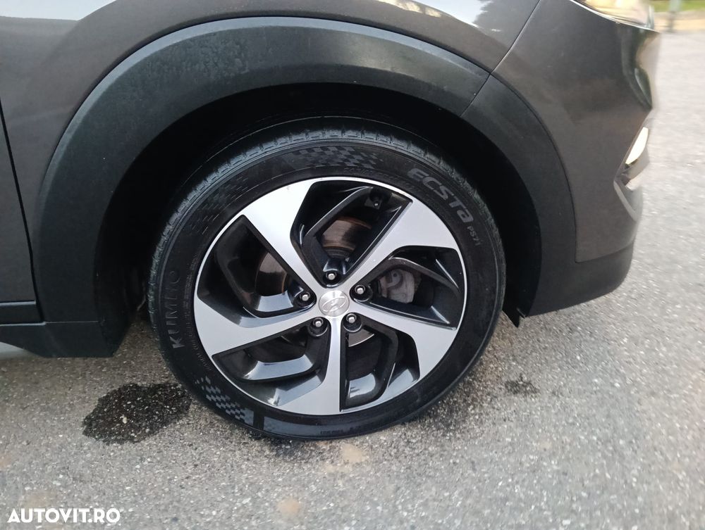 Hyundai Tucson blue 1.7 CRDi 2WD DCT Style - 35