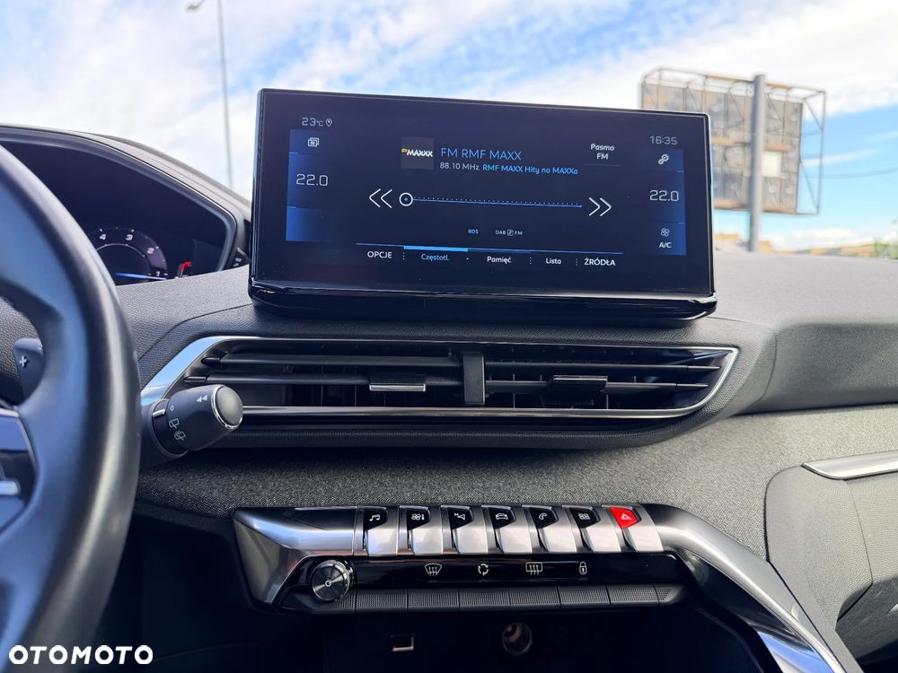 Peugeot 3008 1.5 BlueHDi Allure S&S EAT8 - 21