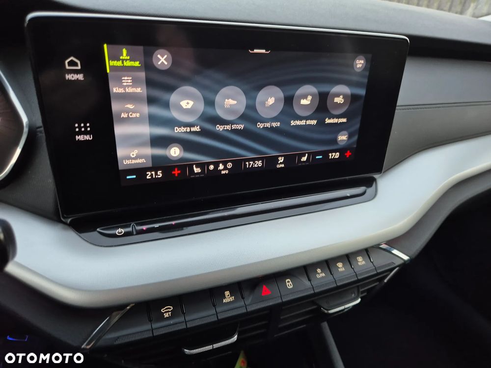 Skoda Octavia 2.0 TDI DSG Ambition - 8