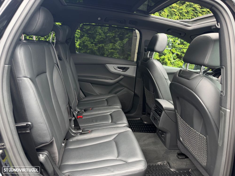 Audi Q7 - 22