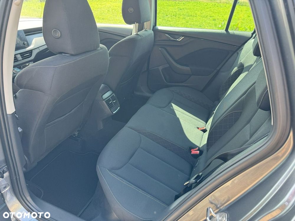 Skoda Kamiq 1.0 TSI Ambition - 14