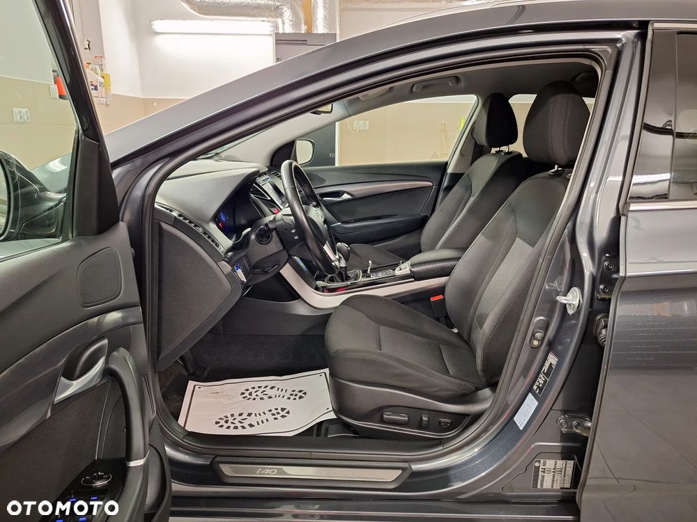 Hyundai i40 i40cw 1.6 Fifa World Cup Edition - 16