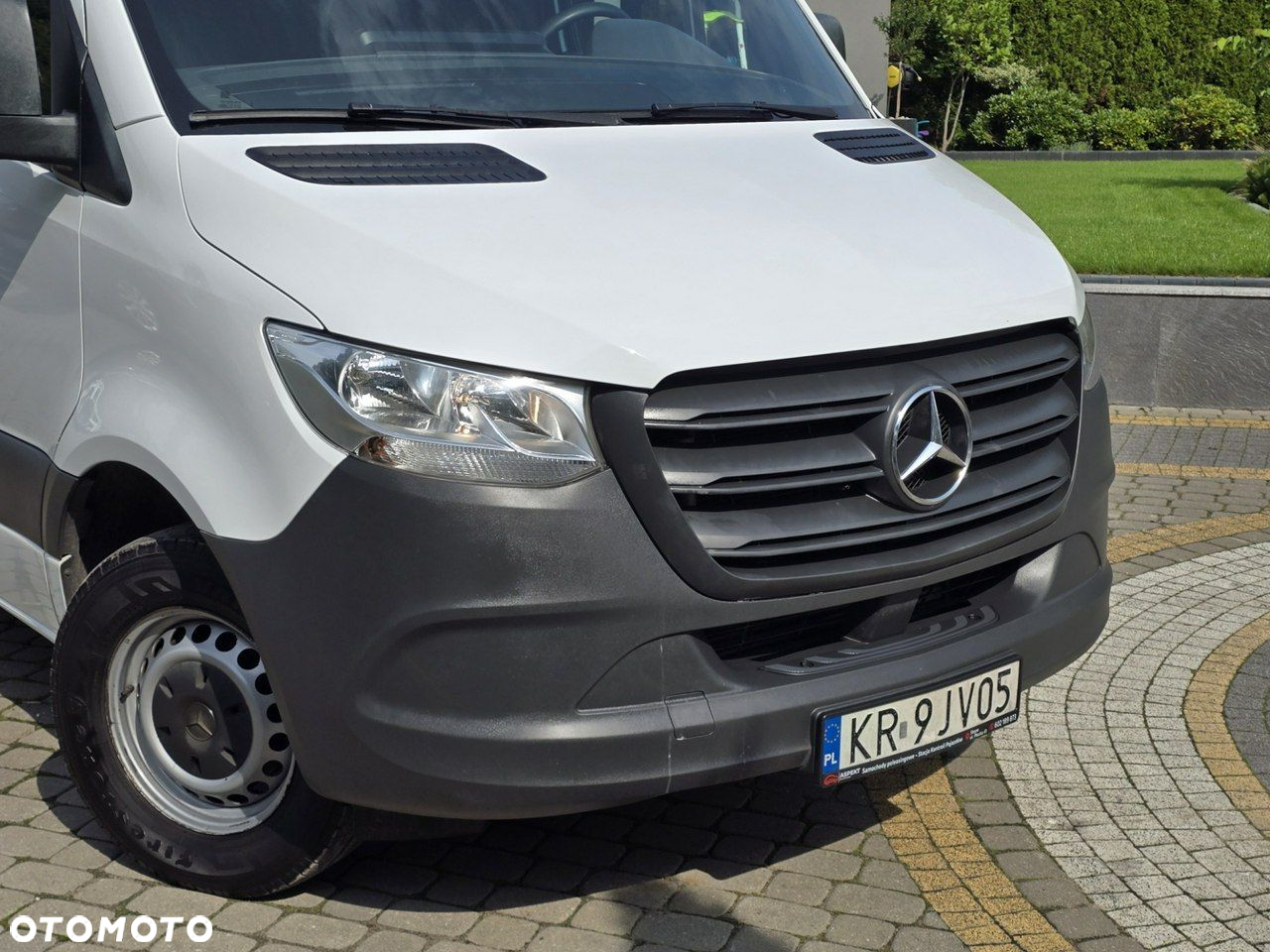 Mercedes-Benz Sprinter - 16