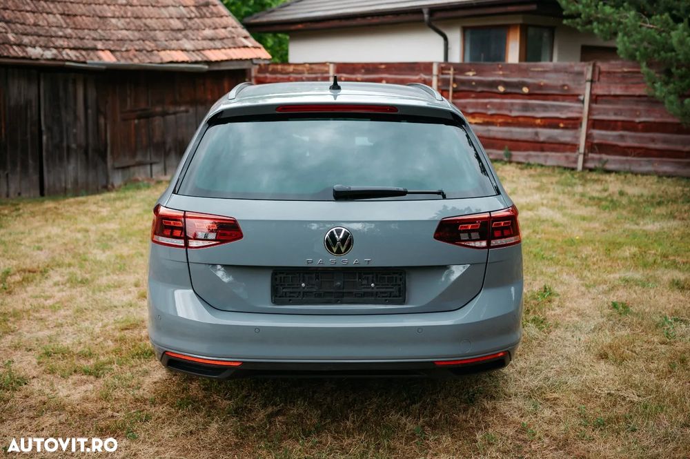 Volkswagen Passat 2.0 TDI SCR DSG - 2