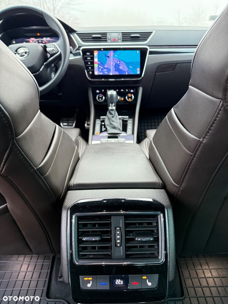 Skoda Superb 2.0 TDI SCR L&K DSG - 16