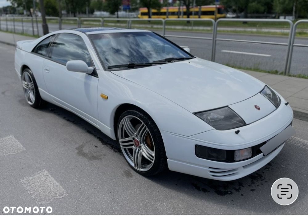 Nissan 300 ZX - 11