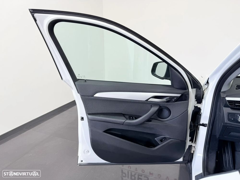 BMW X1 16 d sDrive Advantage - 17