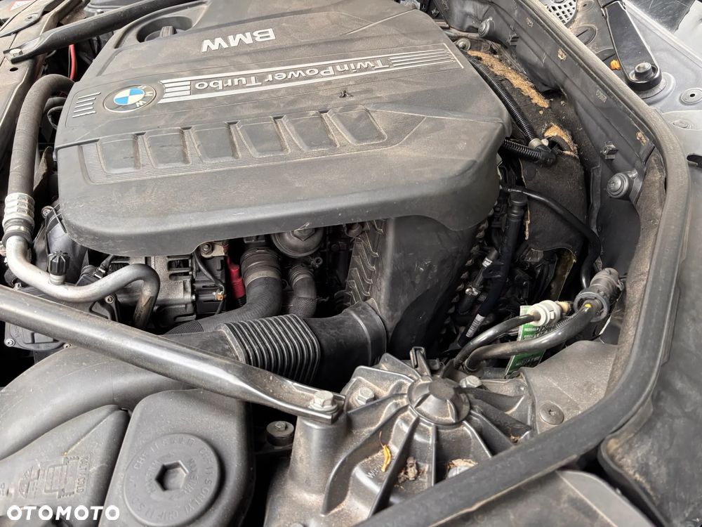 BMW Seria 5 530d xDrive Modern Line - 29