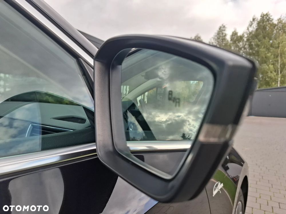 Skoda Superb 2.0 TDI L&K DSG - 20