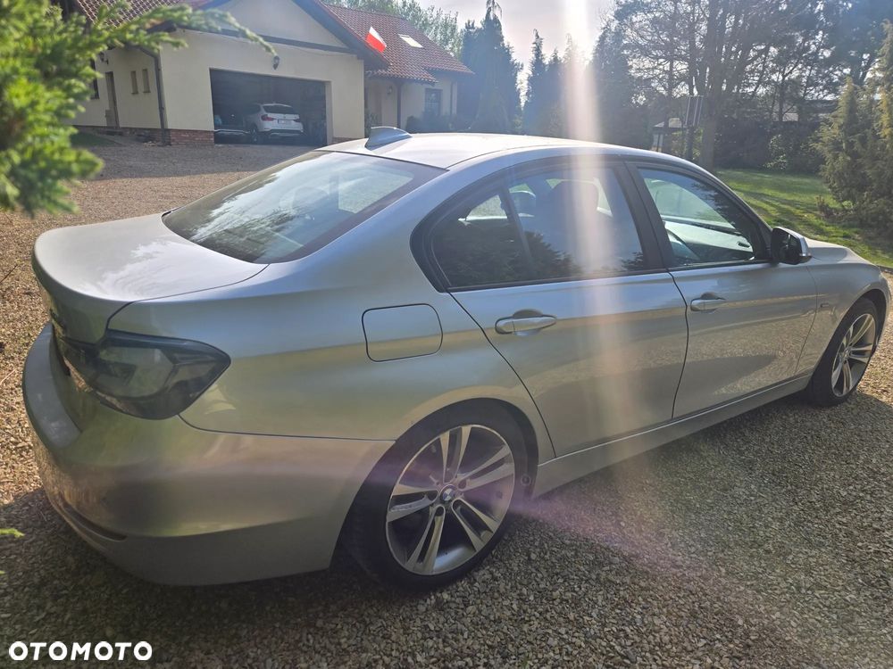 BMW Seria 3 335d xDrive Sport Line - 5