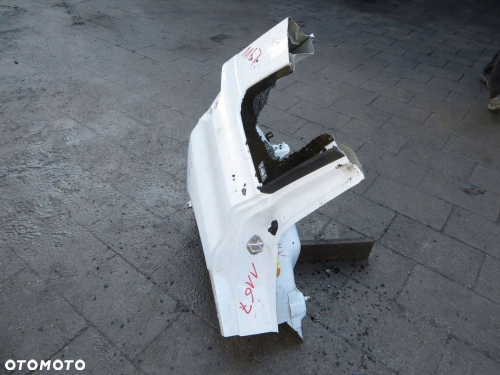 SUZUKI VITARA III BŁOTNIK PRAWY TYŁ TYLNY 26U 14- - 4