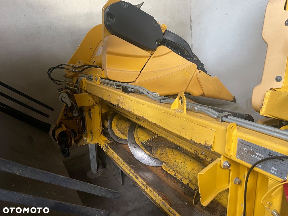 New Holland CX 8070 - 40