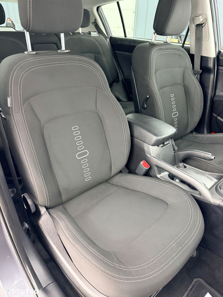 Kia Sportage ver-1-7-crdi-2wd-edition-7 - 18