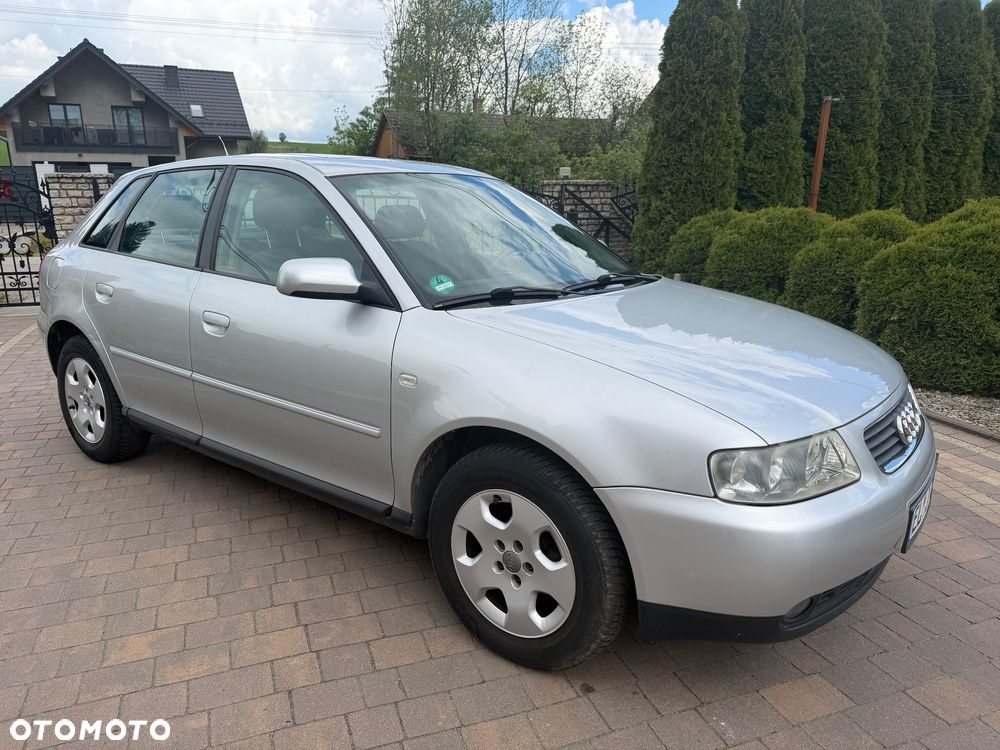 Audi A3 Sportback 1.6 Ambition - 16