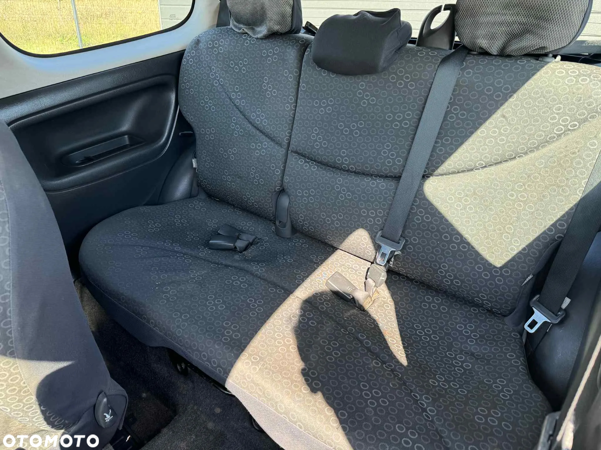 Toyota Yaris 1.3 Terra - 11