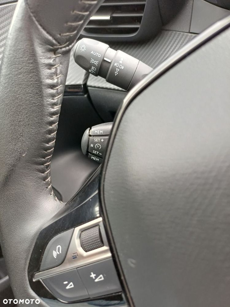 Peugeot 2008 - 26