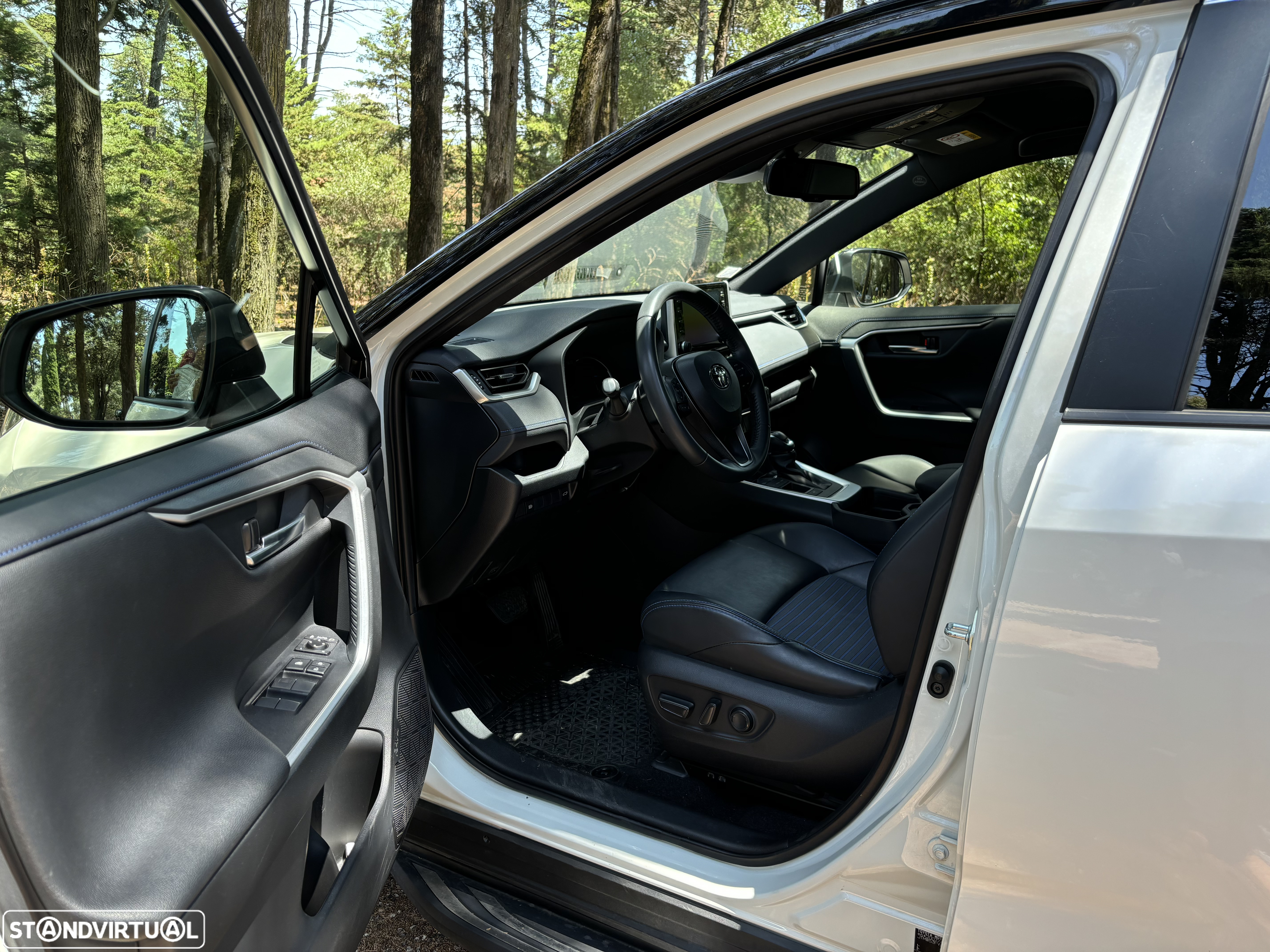 Toyota RAV4 2.5 HDF Square Collection - 7