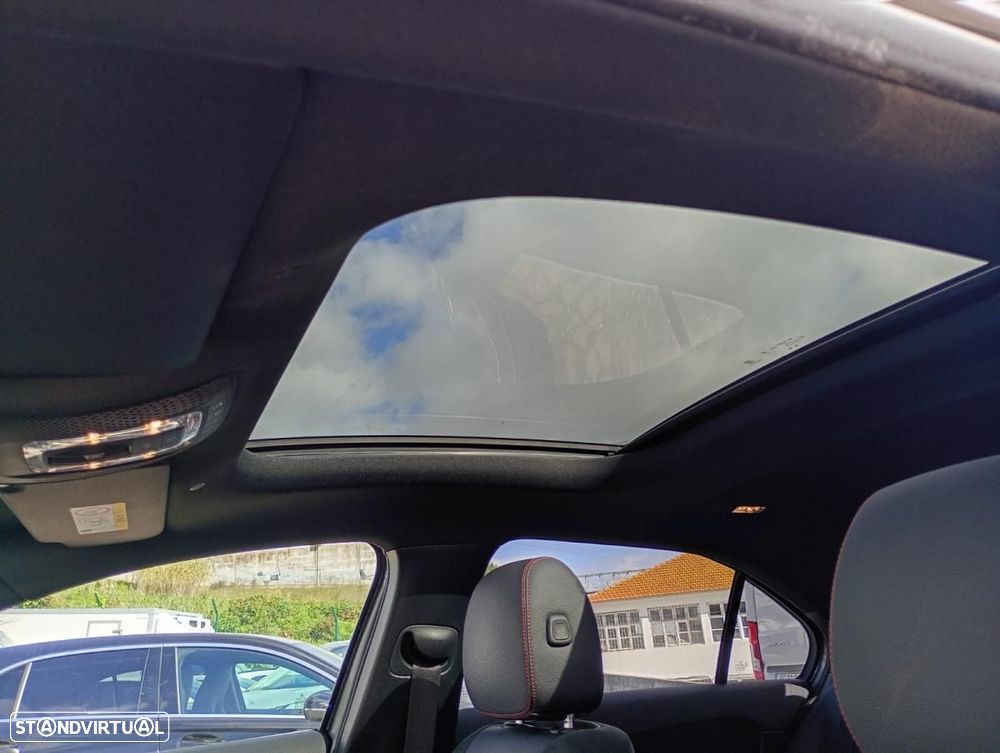 Mercedes-Benz A 250 Limousine e 8G-DCT AMG Line Advanced Plus - 23