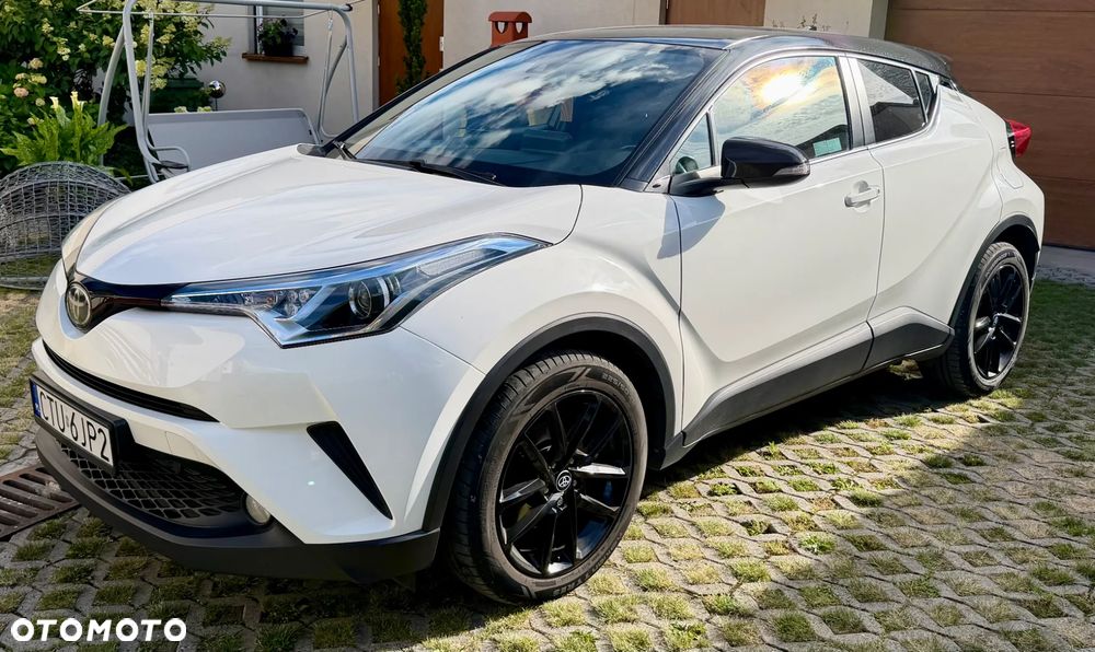 Toyota C-HR 1.2 T Premium - 1