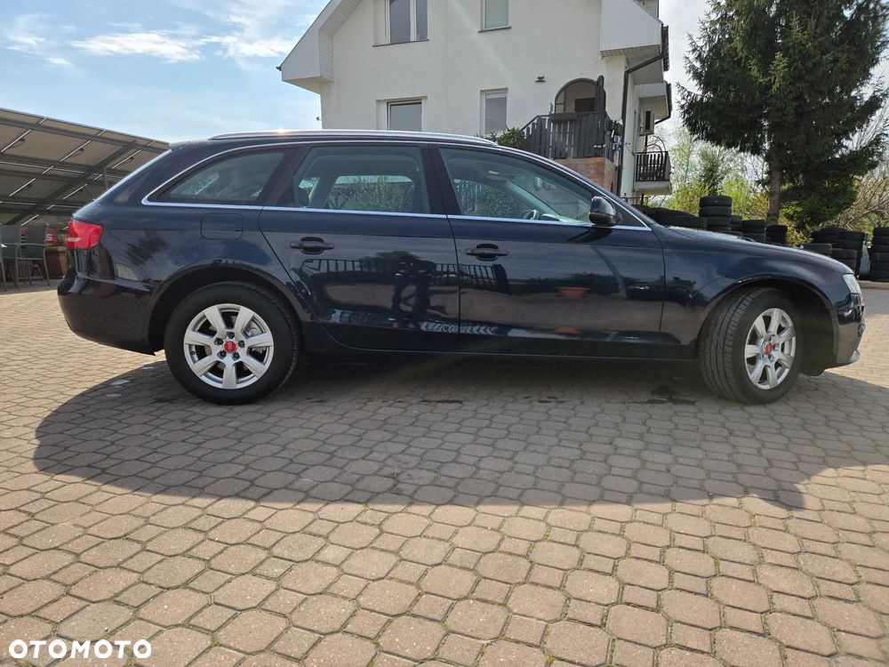 Audi A4 Avant 2.0 TDI DPF Attraction - 3