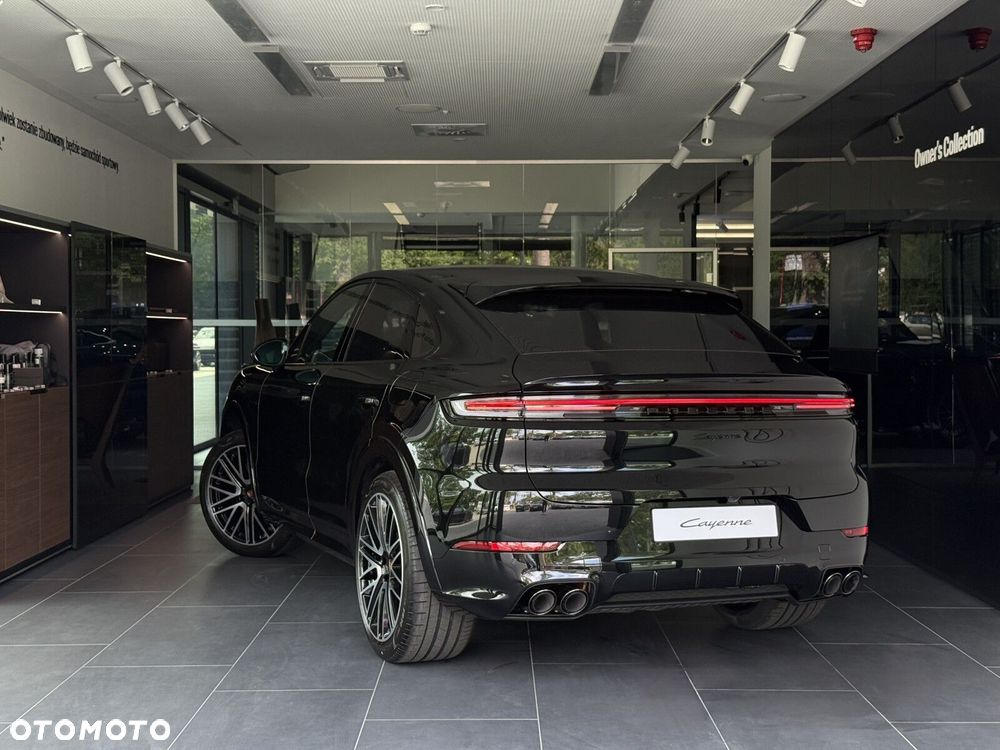 Porsche Cayenne - 5
