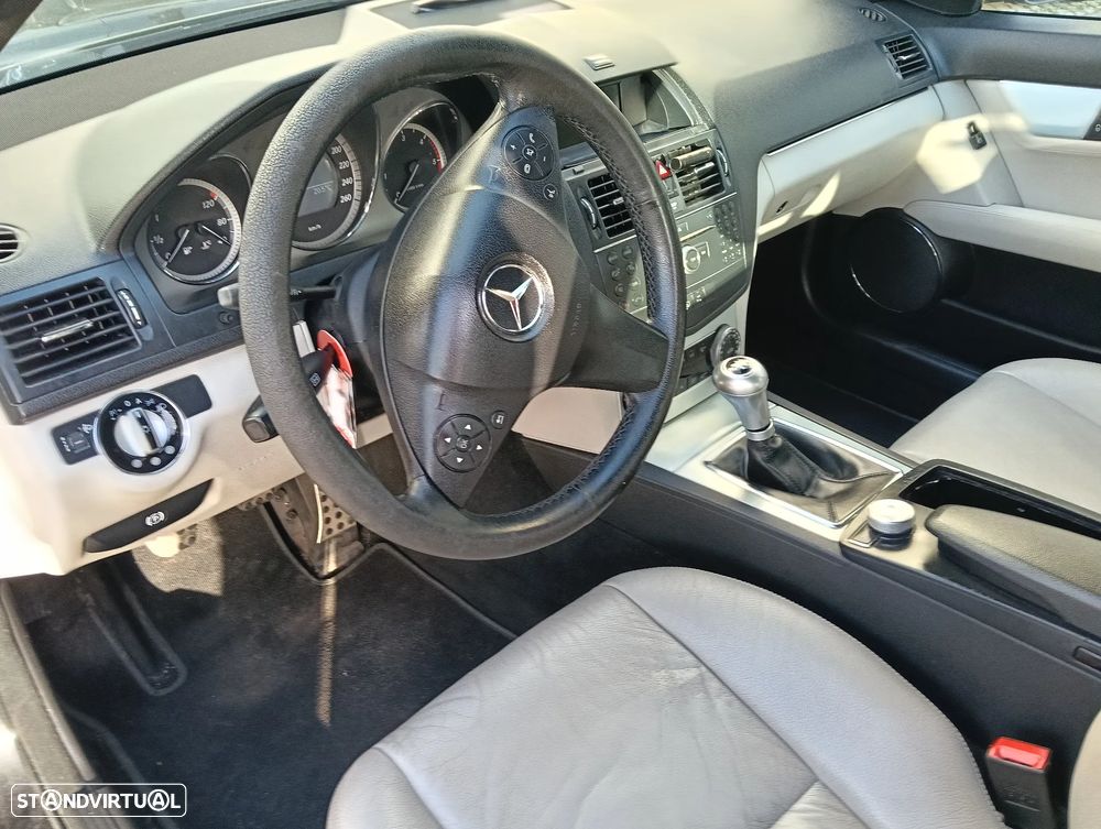 Mercedes-Benz C 320 CDI Avantgarde Sport Edition + - 8