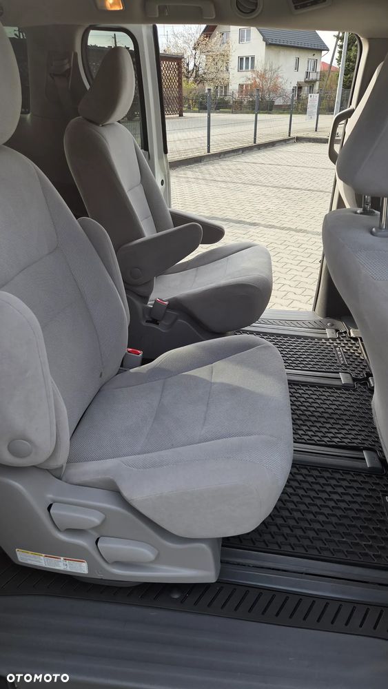 Toyota Sienna - 27