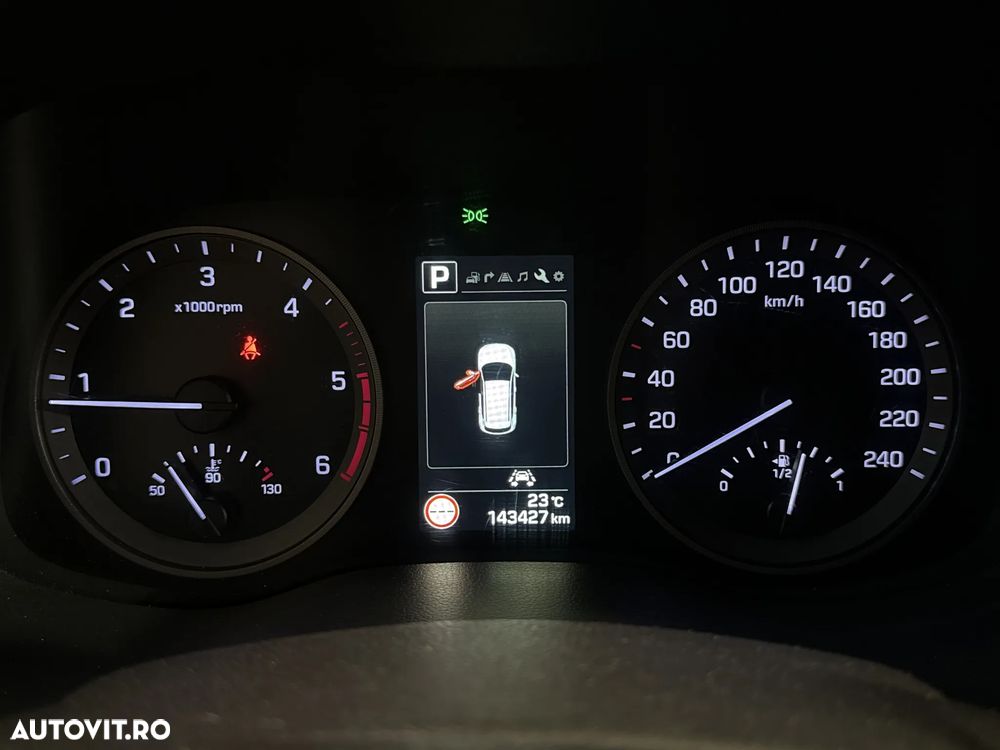 Hyundai Tucson - 11