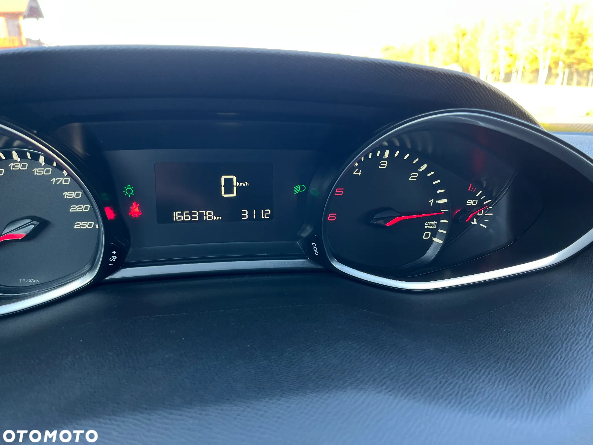 Peugeot 308 SW 1.6 BlueHDi Access S&S - 30
