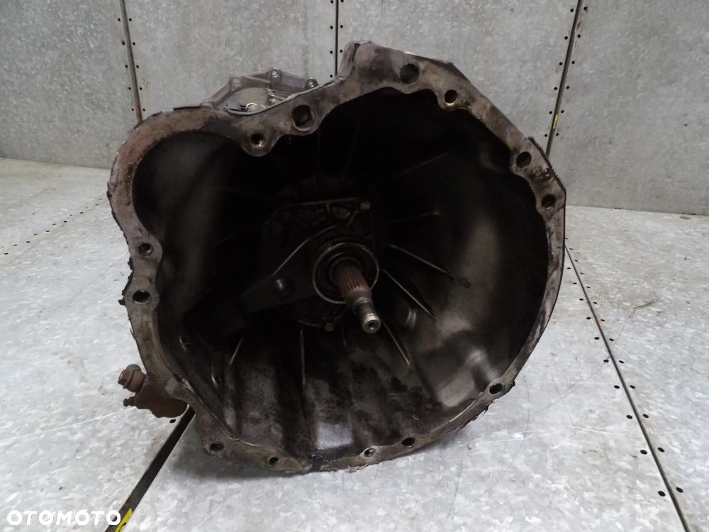 NISSAN TERRANO II 2,4 12V SKRZYNIA BIEGÓW - 10