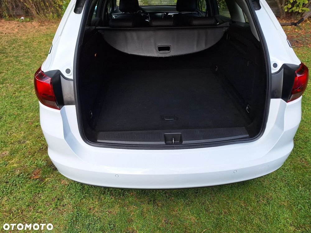 Opel Astra 1.6 CDTI Dynamic S&S - 14