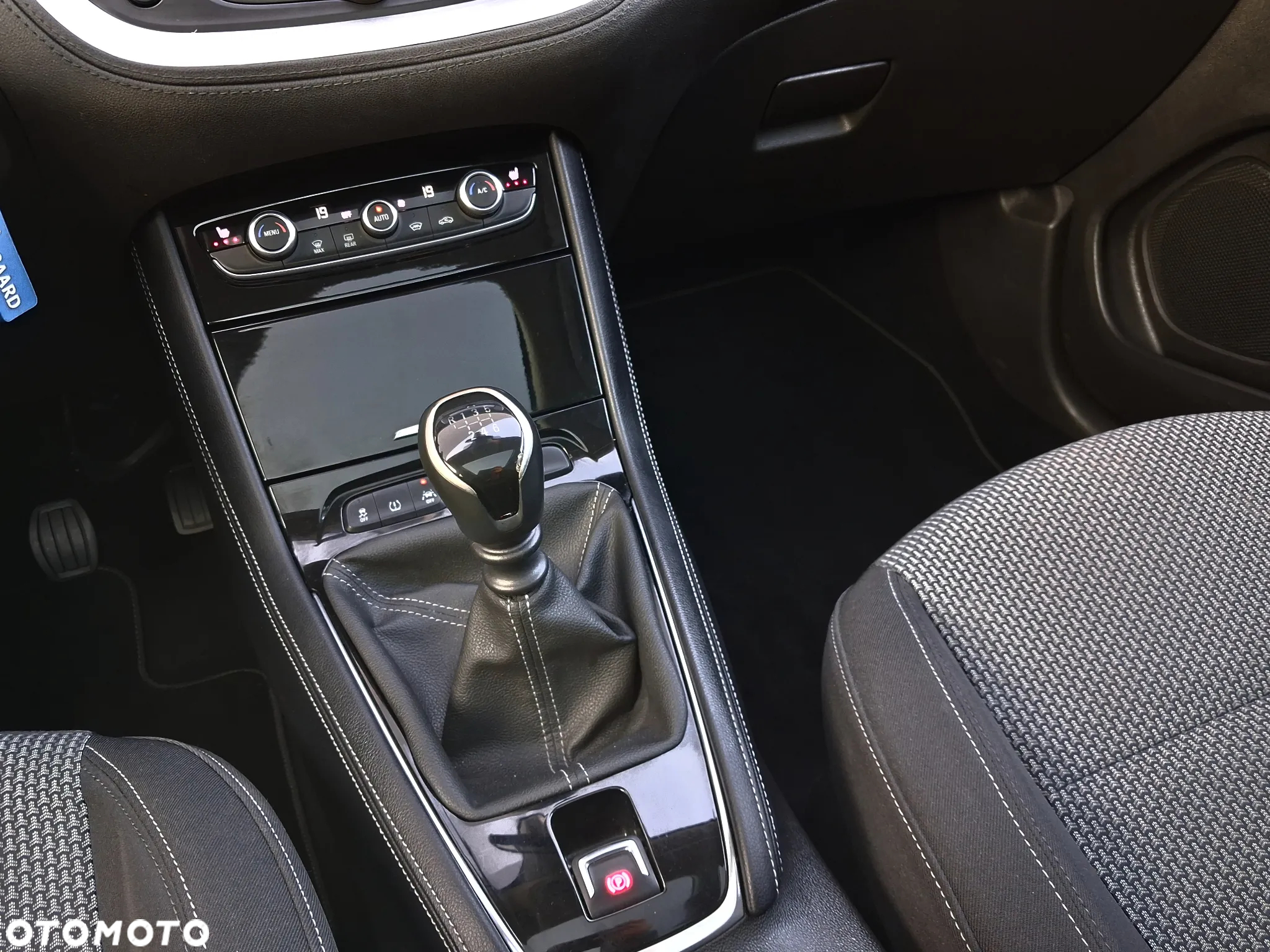 Opel Grandland X 1.2 Start/Stop INNOVATION - 23
