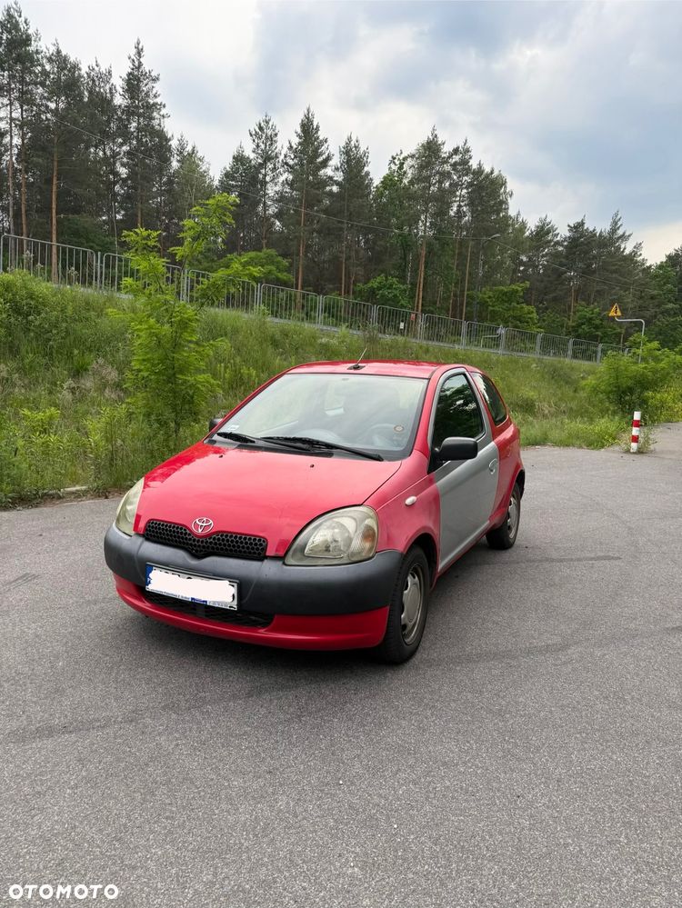 Toyota Yaris 1.0 Terra - 2
