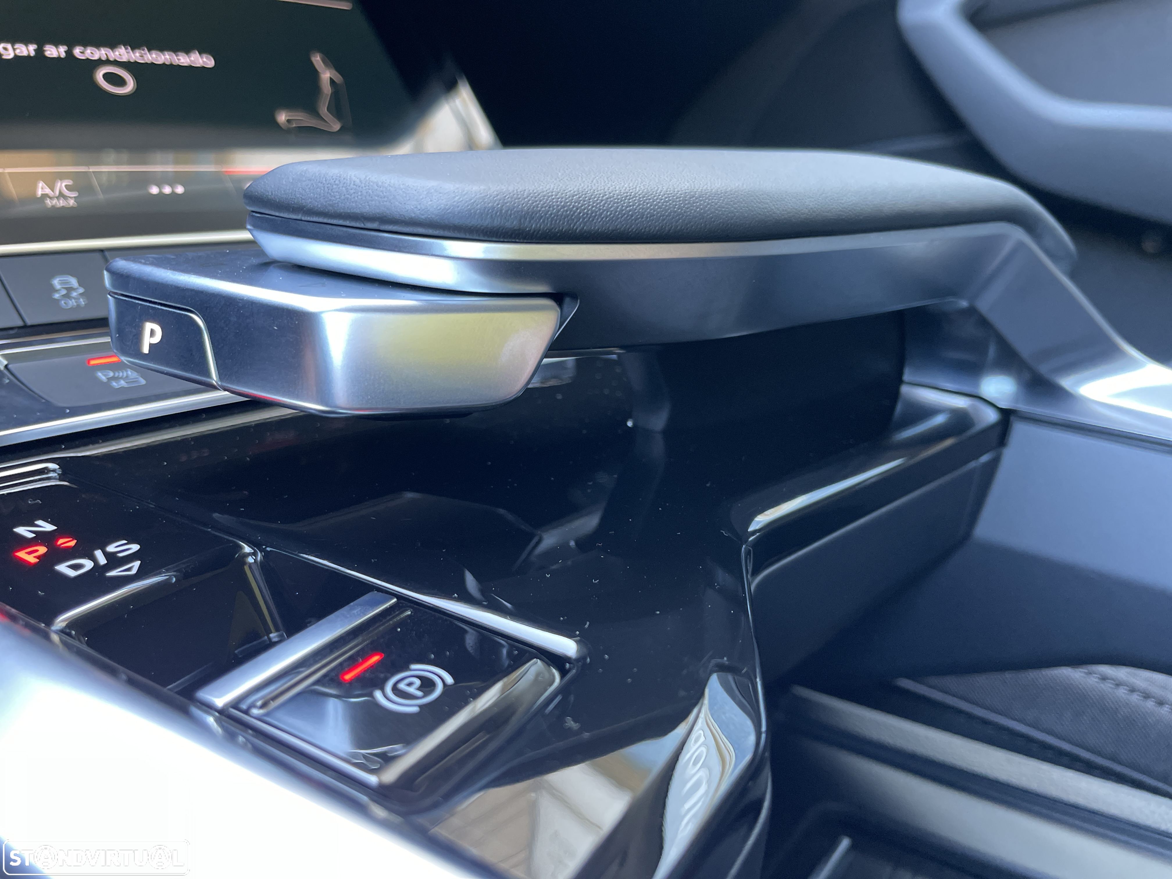 Audi Q8 e-Tron 55 quattro Advanced - 28