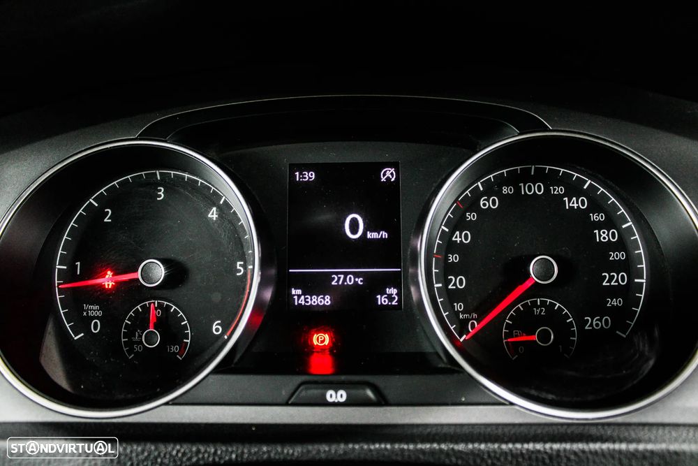VW Golf Variant 1.6 TDi BlueMotion Trendline - 32