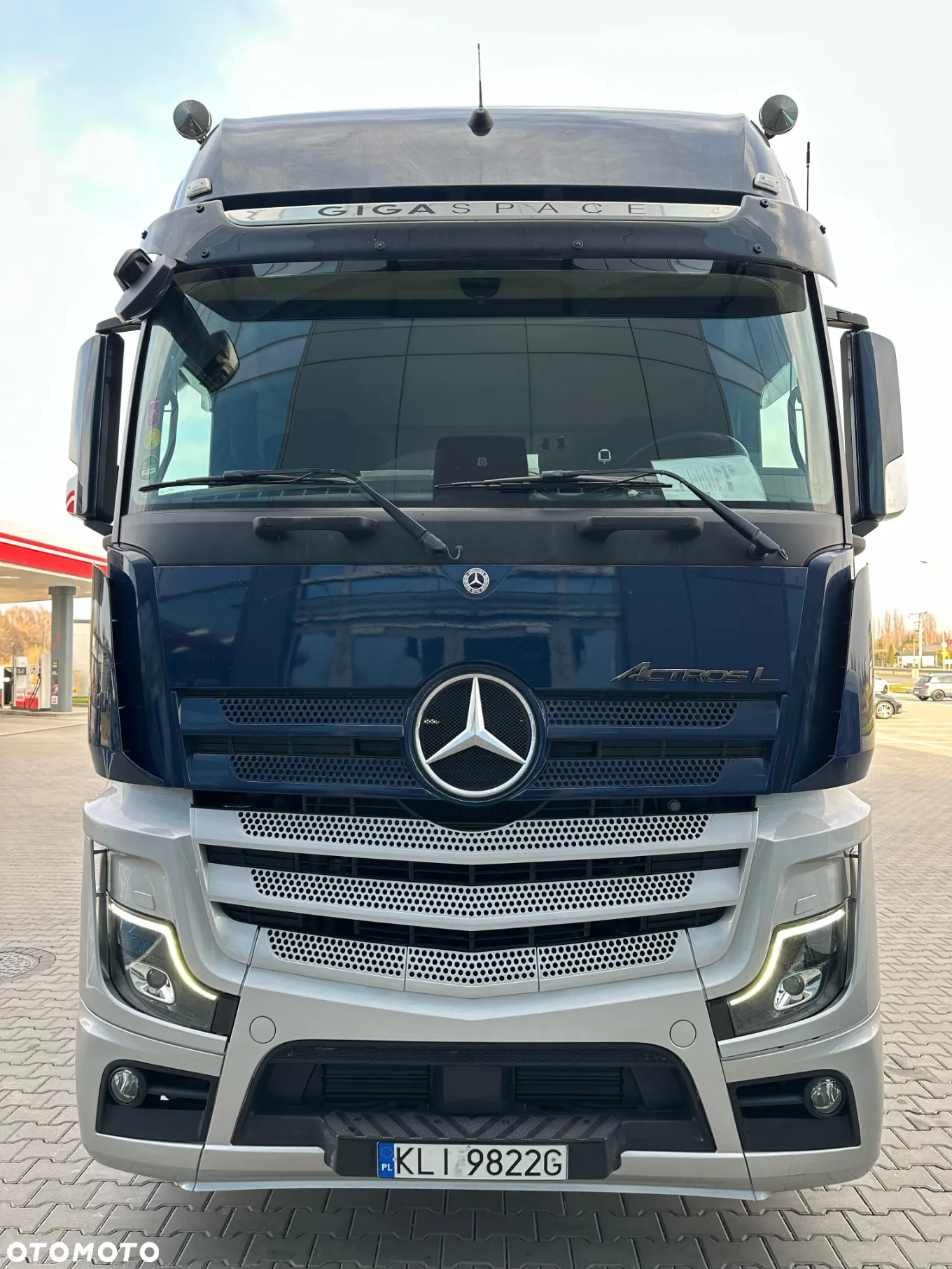 Mercedes-Benz ACTROS L 2548 - 9