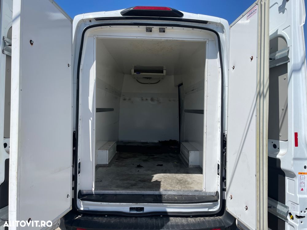 Ford Transit - 5