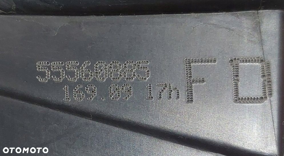 obudowa filtra powietrza insignia a 2.0 t 09r 220km 55560885 - 3