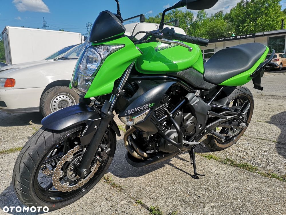 Kawasaki ER - 2
