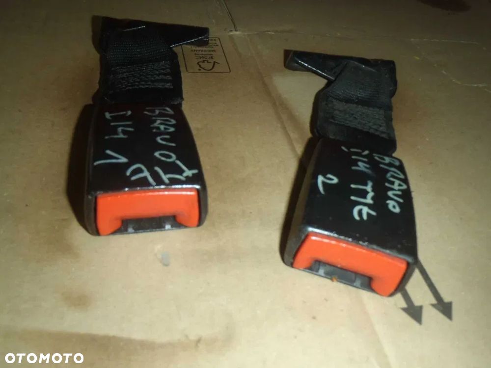 pas pasy zapięcie zapinka pasa tył bravo II - 8