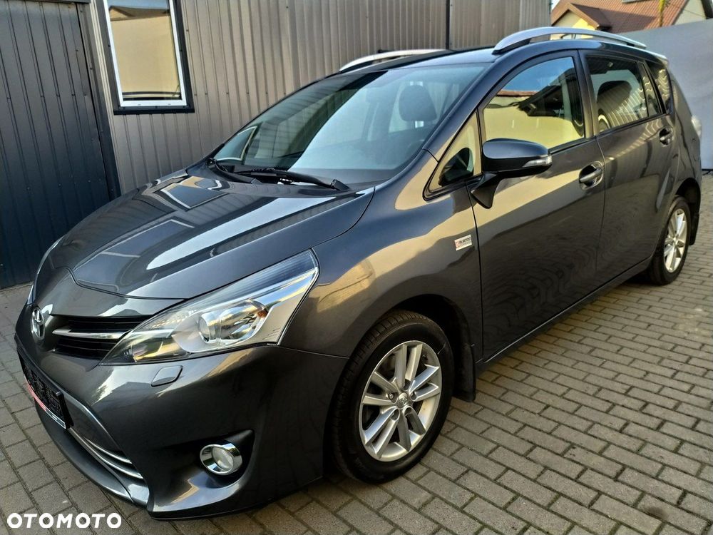 Toyota Verso 1.8 Premium 7os MS - 3