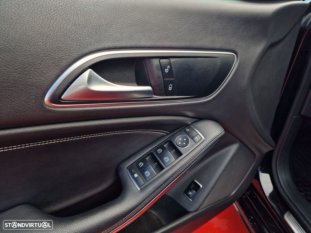 Mercedes-Benz CLA 200 Urban Aut. - 8