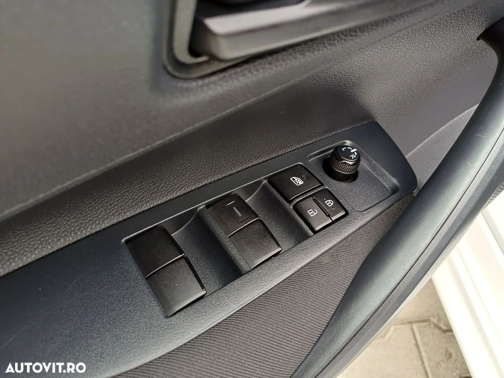 Toyota Corolla 1.8 HSD Eco - 14