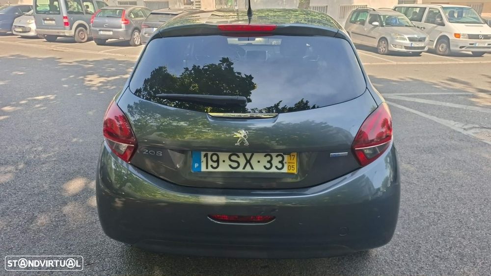 Peugeot 208 1.2 PureTech Style - 6