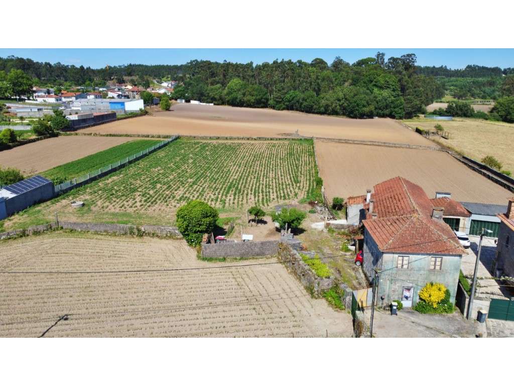 Moradia com terreno no Castêlo da Maia - Grande imagem: 4/4