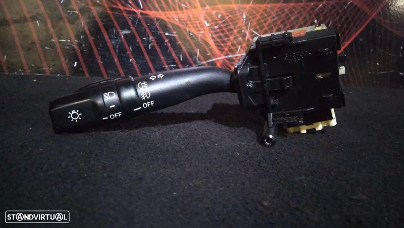 Manete Dos Piscas Toyota Avensis (_T25_) - 2