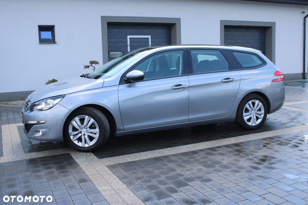 Peugeot 308 - 3